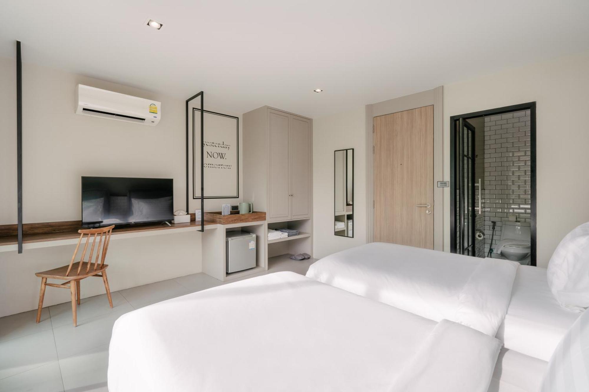 Sugar Ohana Poshtel Pantai Kata Luaran gambar