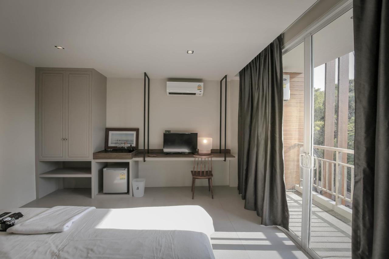 Sugar Ohana Poshtel Pantai Kata Luaran gambar